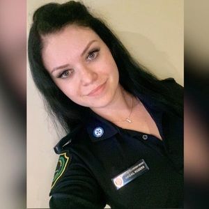 Meet your Posher, Abigail